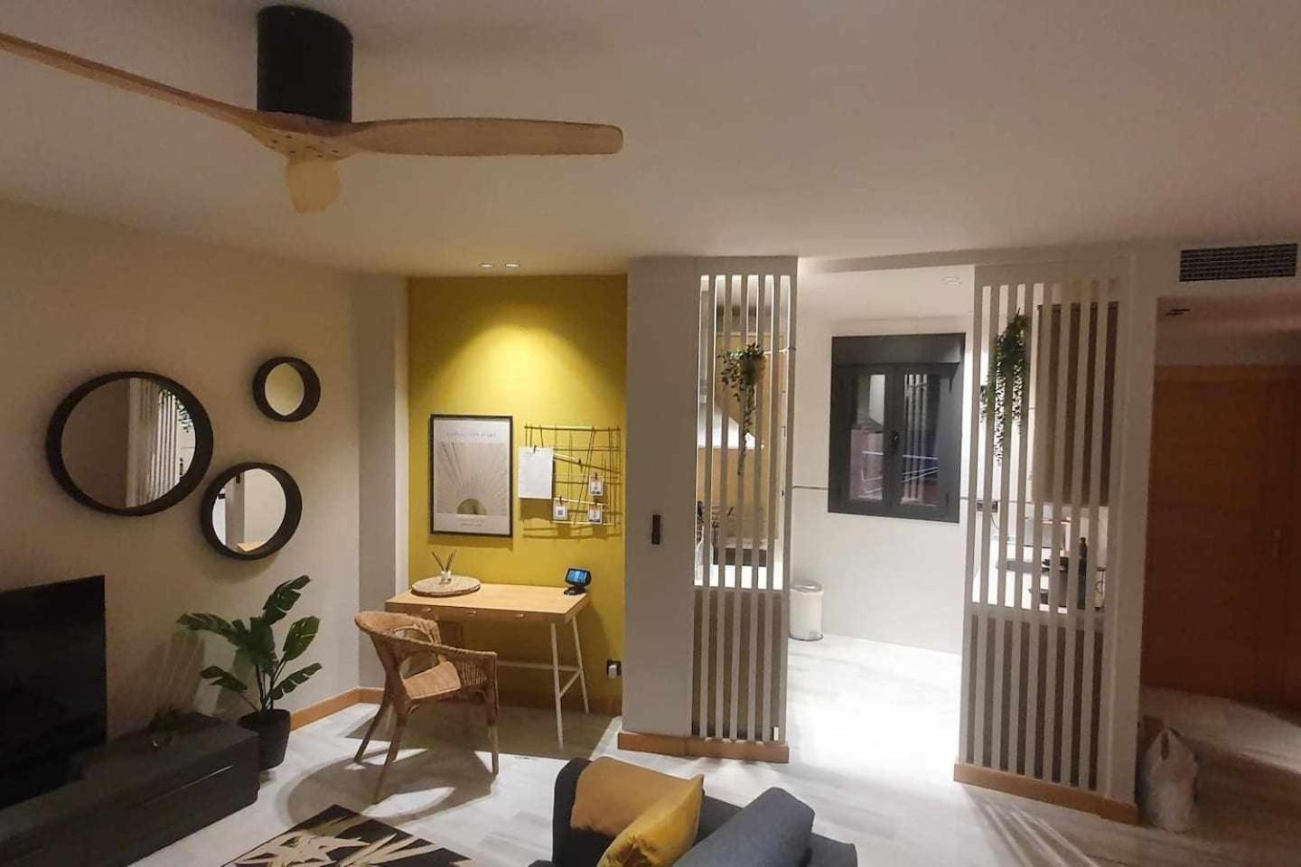 Apartamenticos Studio 98 Zaragoza Ngoại thất bức ảnh