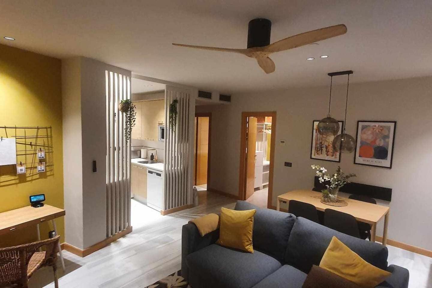 Apartamenticos Studio 98 Zaragoza Ngoại thất bức ảnh