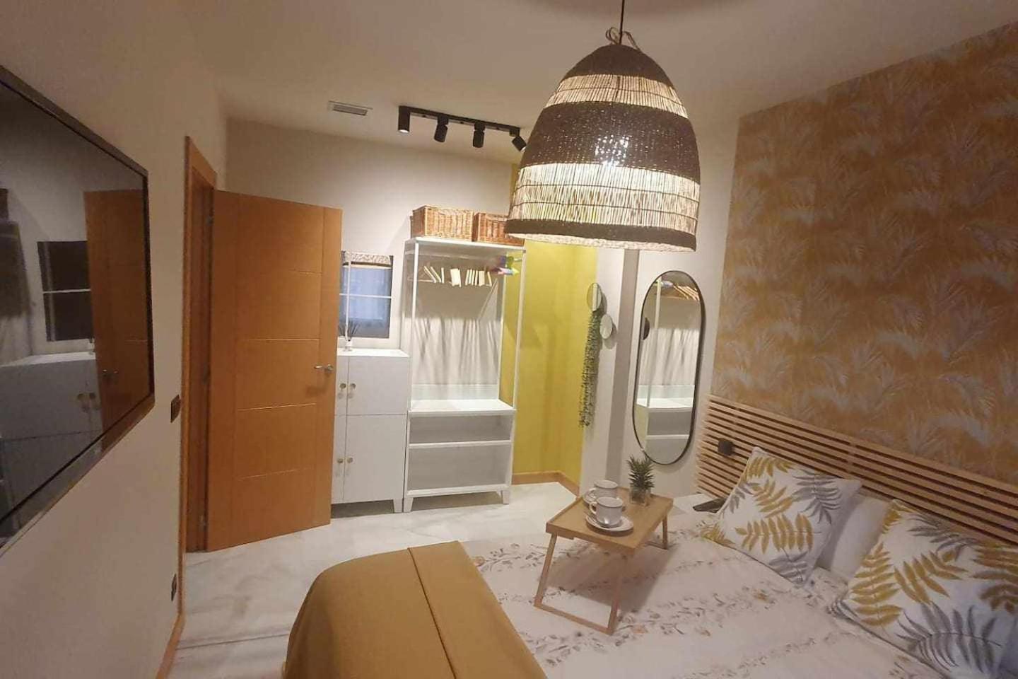 Apartamenticos Studio 98 Zaragoza Ngoại thất bức ảnh