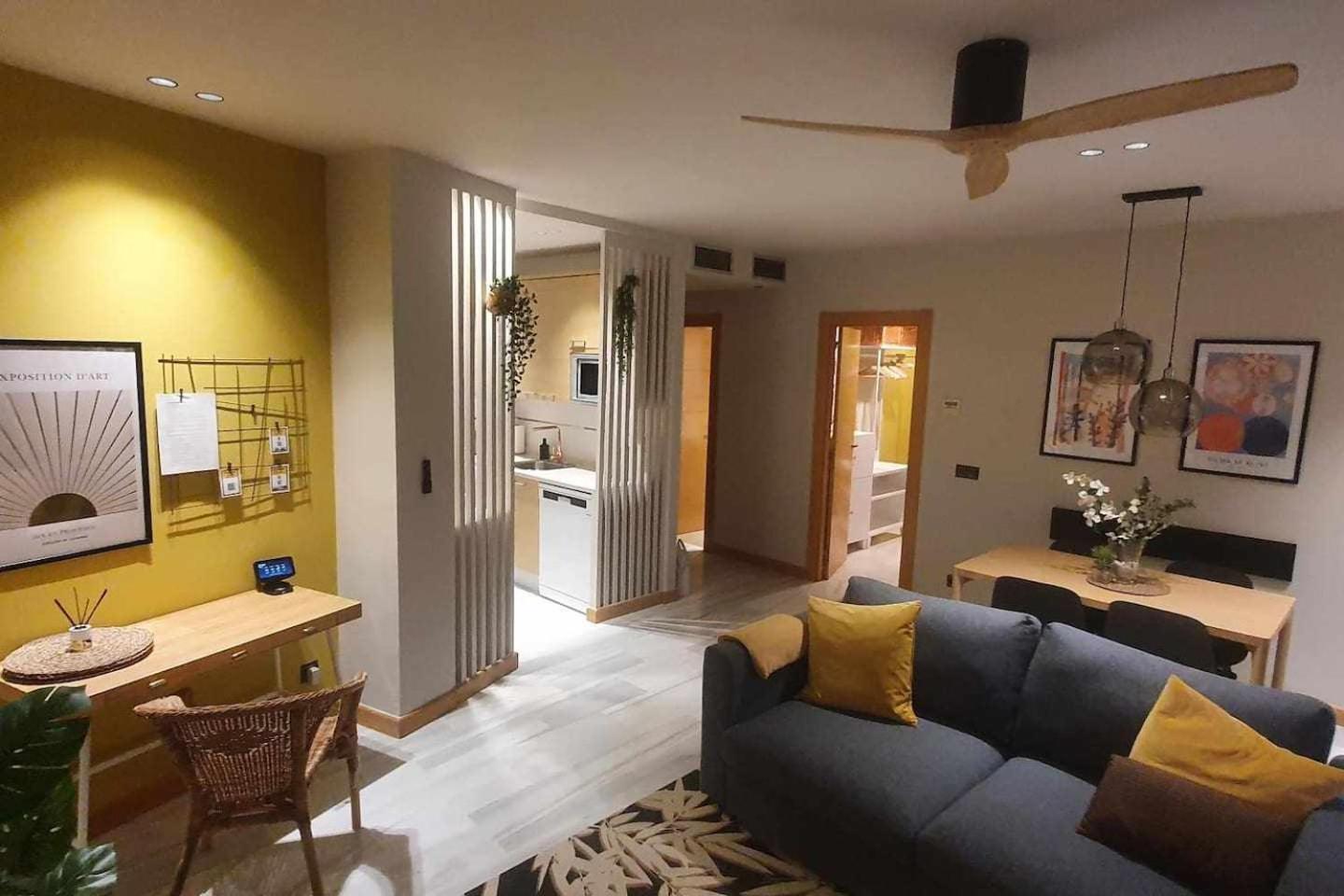 Apartamenticos Studio 98 Zaragoza Ngoại thất bức ảnh